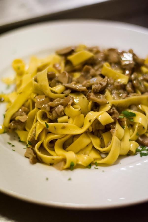 Albergo Ristorante Da Vestro Monticiano Exteriér fotografie