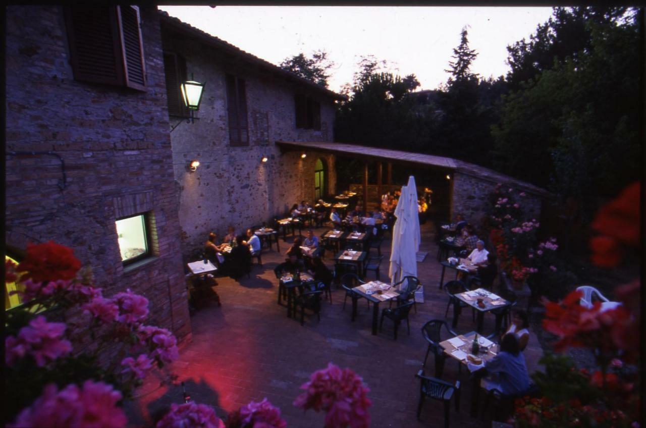 Albergo Ristorante Da Vestro Monticiano Exteriér fotografie